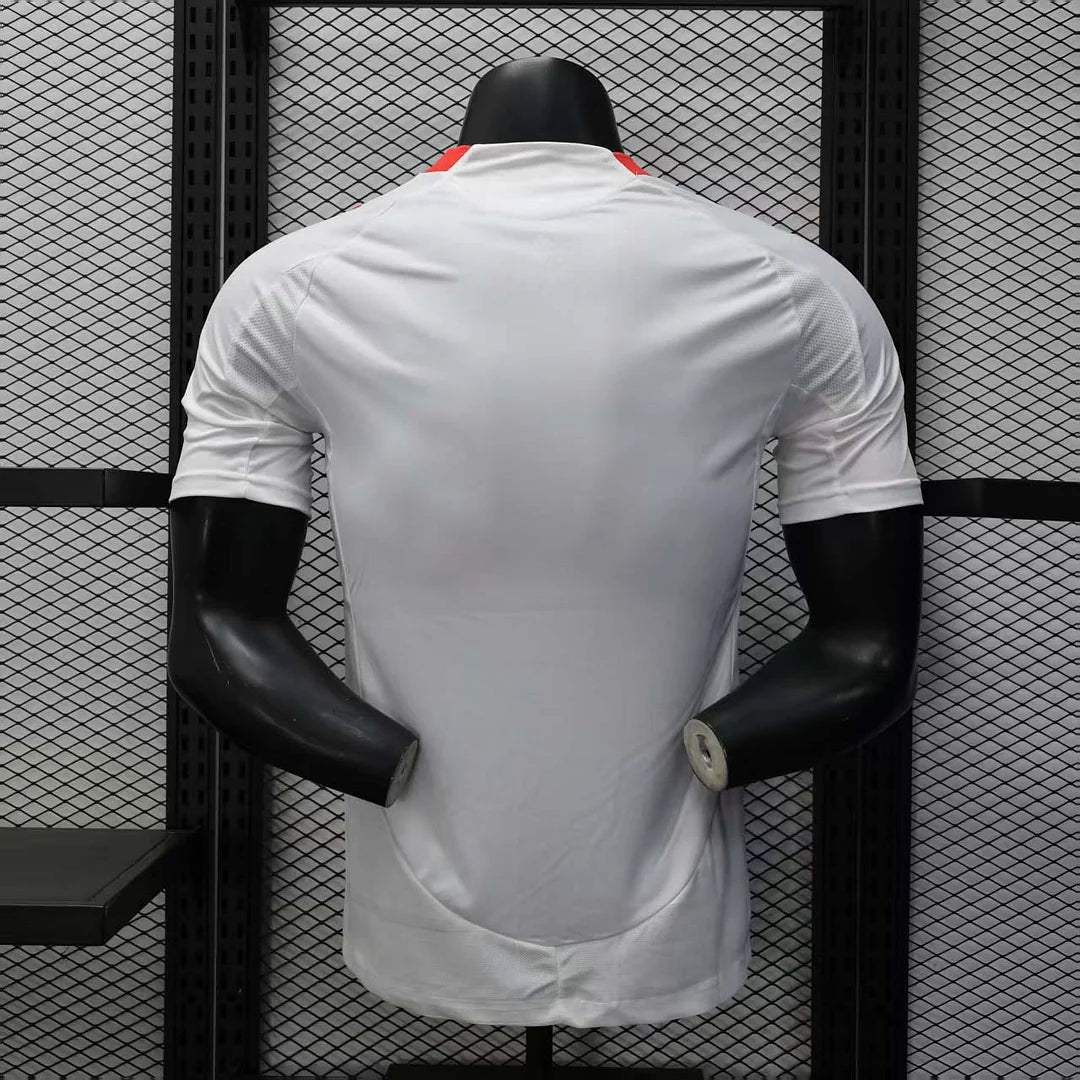 2025/26 Away Liverpool